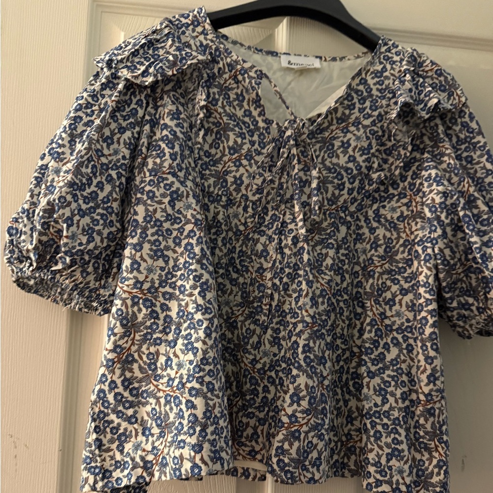Black and White Ruffled Short Sleeve Blouse